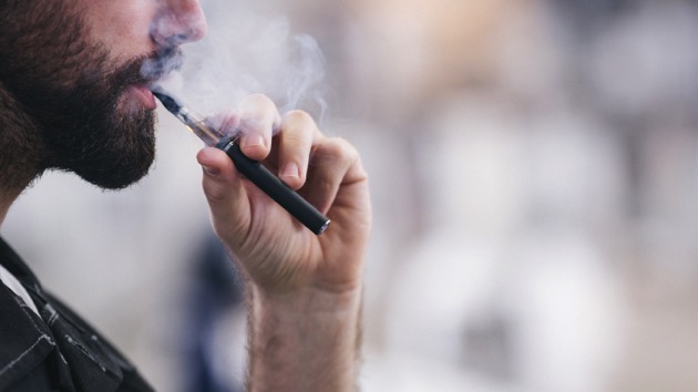 istock_090619_vapingdeath3