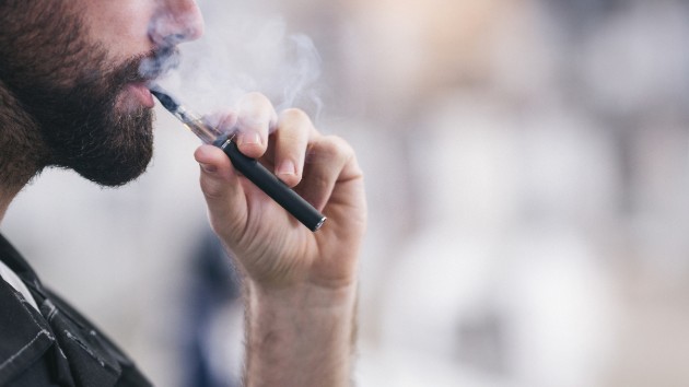 istock_91319_manvaping