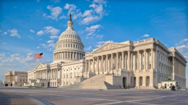 istock_91919_uscapbldg