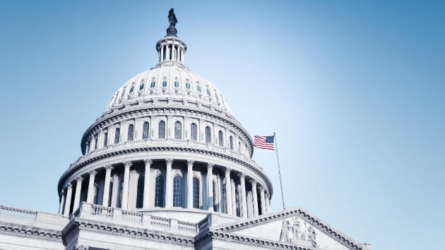 istock_10119_uscapbldg