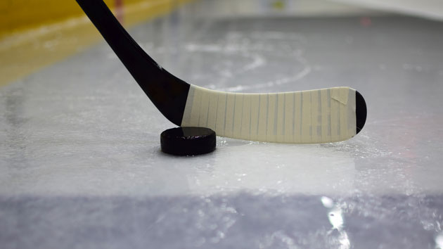 istock_hockey_111719