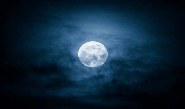 istock_123019_moon_dimitris66