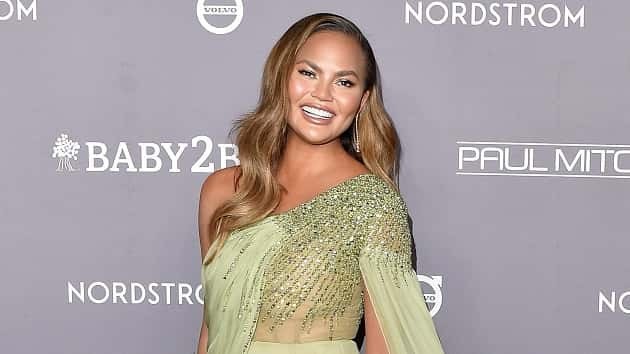 getty_chrissy_teigen_12320