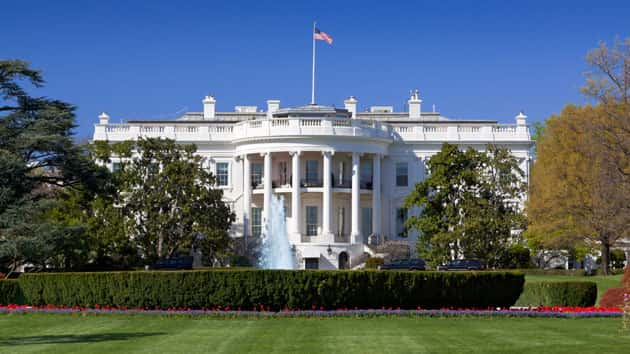 istock_whitehouse_013020