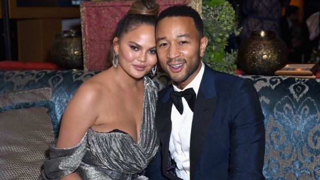 e_johnlegendchrissyteigen_031720