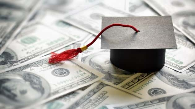 istock_33020_studentloan