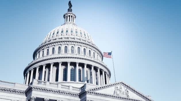 istock_61920_uscapbldg