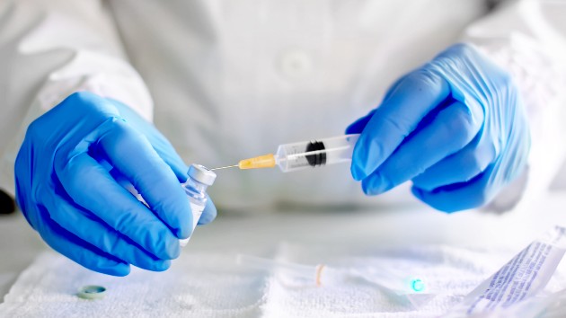 istock_81020_covidvaccine