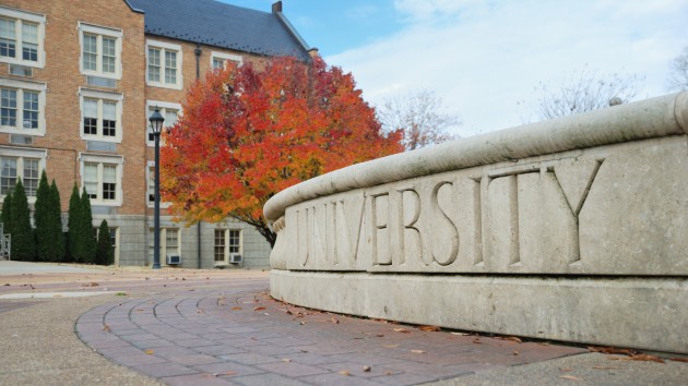 istock_9320_universitycampus