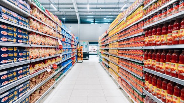 istock_92820_grocerystoreshelves