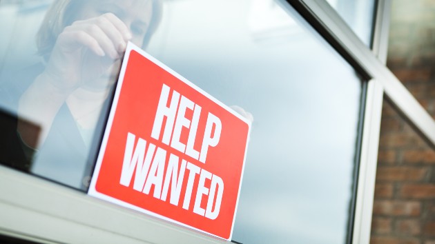 istock_11620_helpwantedsign