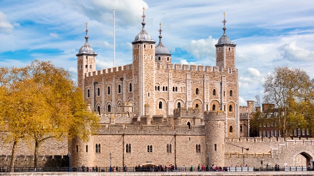 istock_11421_towerlondon