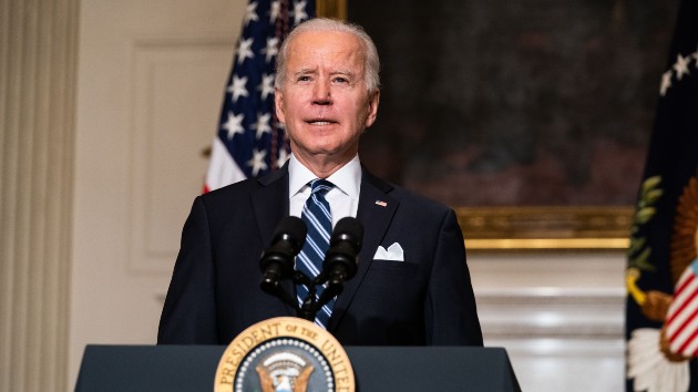 getty_12821_bidenpodiumaddress