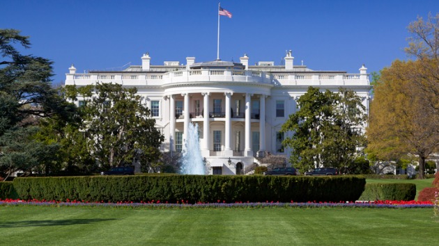 istock_whitehouse_020921-2