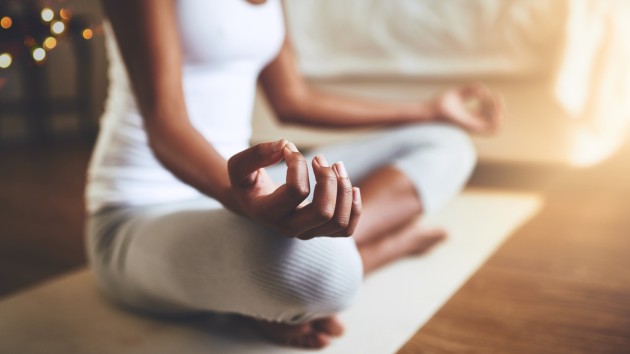 istock_21621_womanmeditating