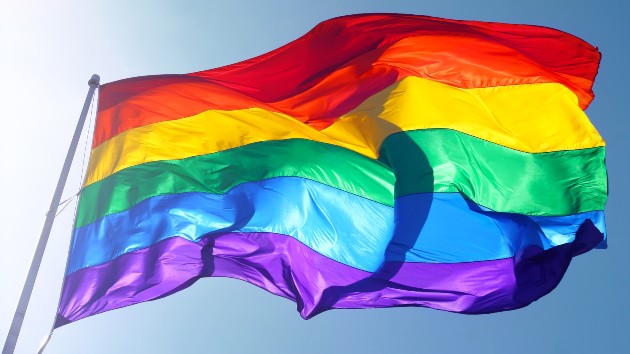 istock_31221_rainbowflag