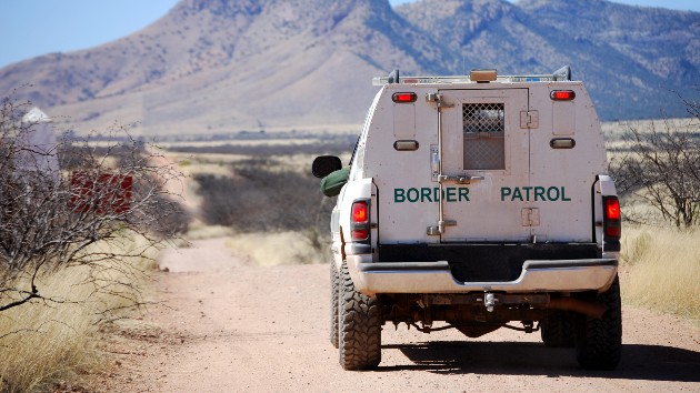 istock_31921_borderpatrol