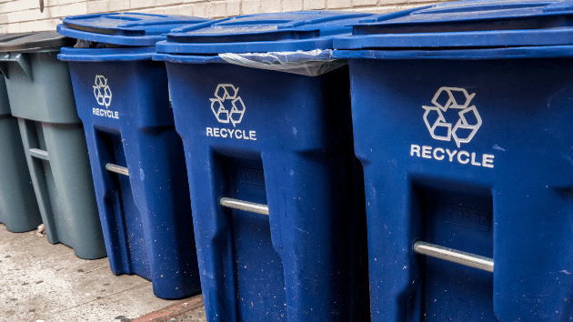 istock_42021_recyclebins