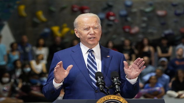 Biden Unveils 6 Trillion 2022 Budget That Includes Costly Pandemic