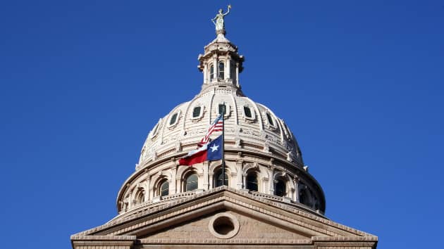 istock_071621_txstatecapitol