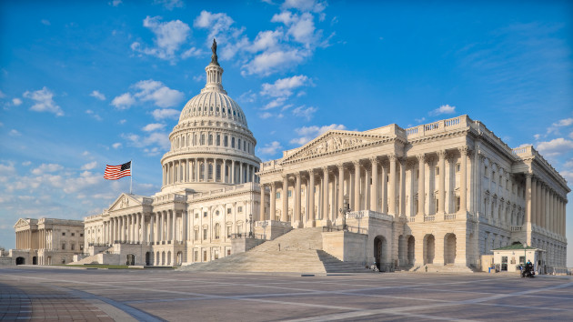 istock_081121_capitol