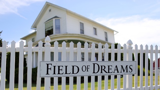 getty_field_of_dreams_house_08162021