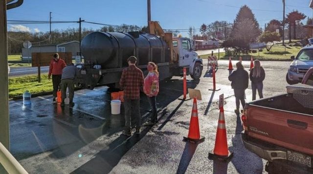 clallam-bay-water-truck