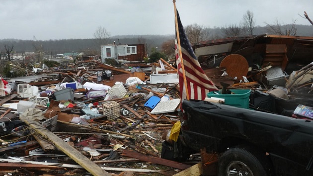 gettyimages_121721_kentuckytornado_scottolson