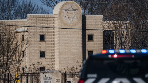 getty_011922_synagogueattack