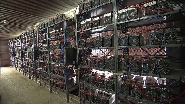 bitcoin-computers-abc-jt-220114_1642212008974_hpembed_16x9_992