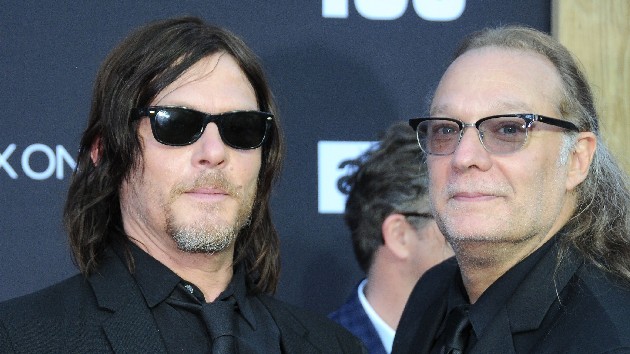 getty_norman_reedus_greg_nicotero_03302022