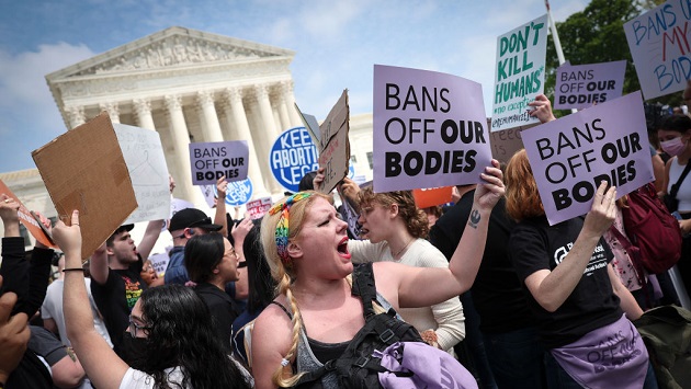 gettyimages_supremecourtprotest_050322