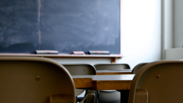 getty_71922_classroomempty