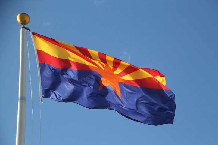 gettyimages_arizonaflag_092422