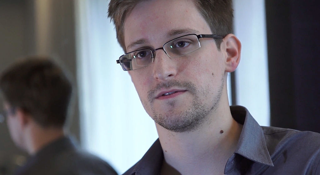 gettyimages_edwardsnowden_092622