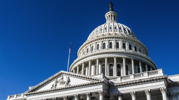 gettyrf_120722_capitolbluesky