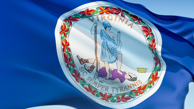 gettyrf_121322_virginiaflag