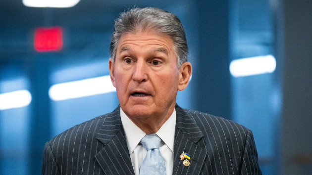 getty_121322_joemanchin