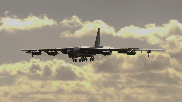 usaf_121322_b52bomber28129