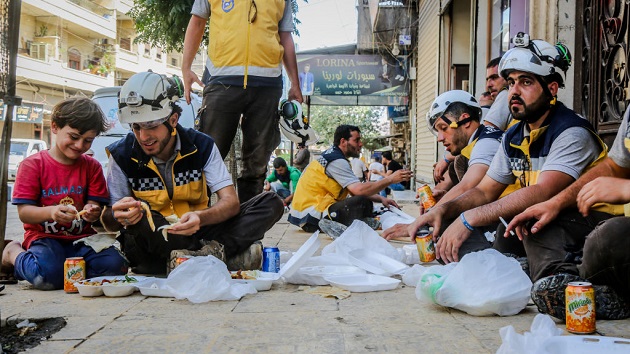 gettyimages_whitehelmets_020823983600