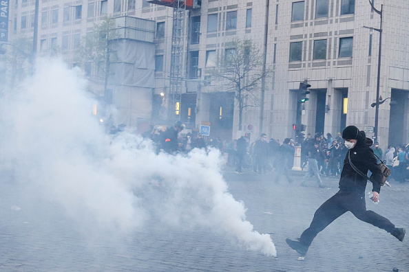 gettyimages_franceprotest_040623512309