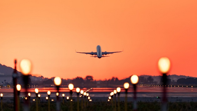 gettyimages_plane_052223474056