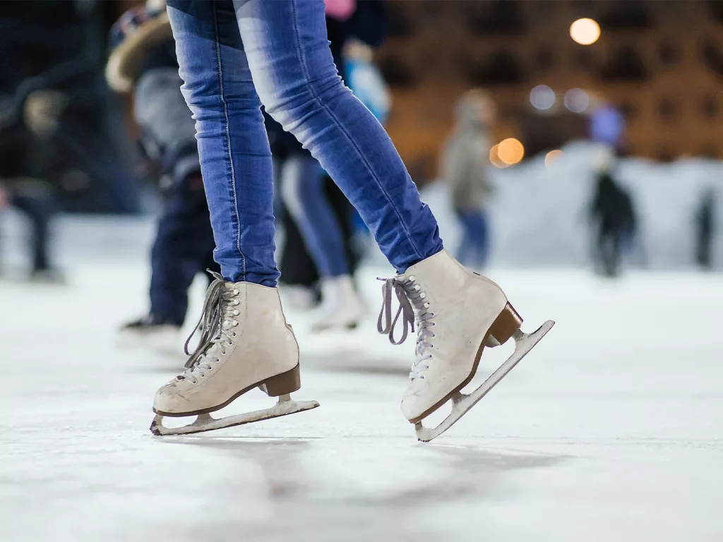 00-ice-skating-rinks_denver-2