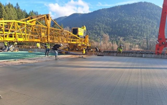 Paving has begun on the new Elwha River BridgeMyClallamCounty.com ...