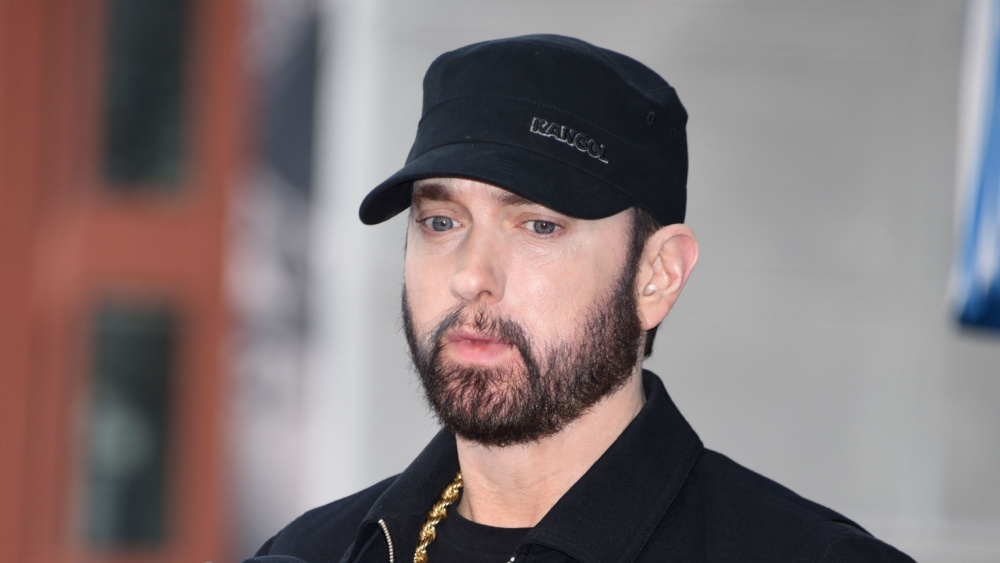 Eminem celebrates the 20th anniversary of '8 Mile' with deluxe edition LP - Vimarsana News