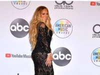 Mariah Carey at the 2018 American Music Awards at the Microsoft Theatre LA Live. LOS ANGELES^ CA. October 09^ 2018