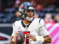 Houston Texans quarterback C.J. Stroud (7) looks to throw the ball during game against the Atlanta Falcons on October 8^ 2023 at Mercedes-Benz Stadium in Atlanta^ Georgia.