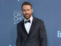 Ryan Reynolds arrives to the Critics' Choice Awards 2016 on December 11^ 2016 in Hollywood^ CA