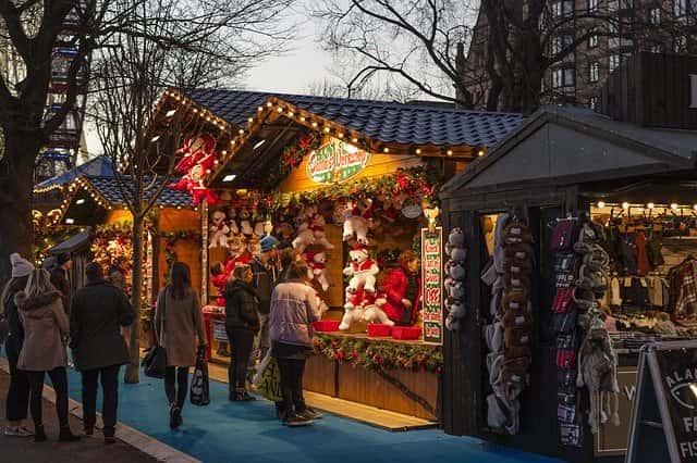 christmas-market-1864241_640-jpg