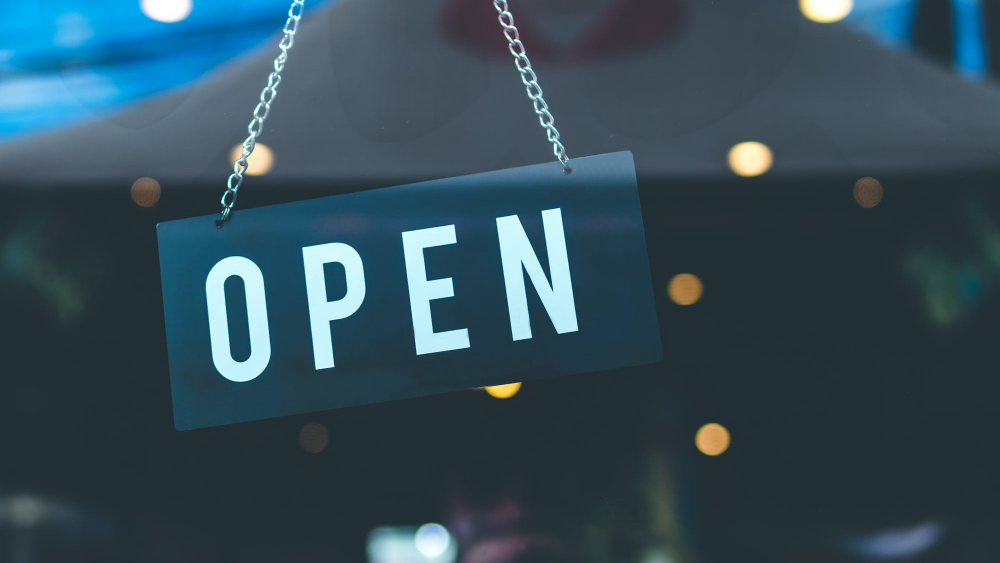 ronitsreopening-png